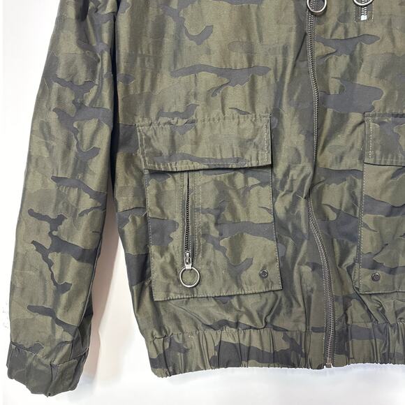 Blank NYC Camo Bomber Jacket Camouflage Military Utility Streetwear Green Sz M - Picture 3 of 11